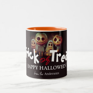 Spooky pumkin jack-o-lantern Halloween Family Två-Tonad Mugg
