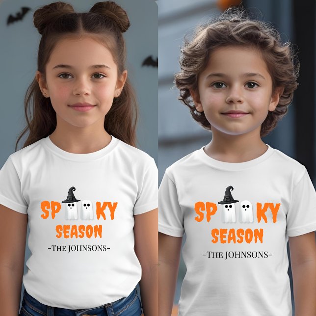Spooky Season - Cute Halloween Outfiit T Shirt (Skapare uppladdad)