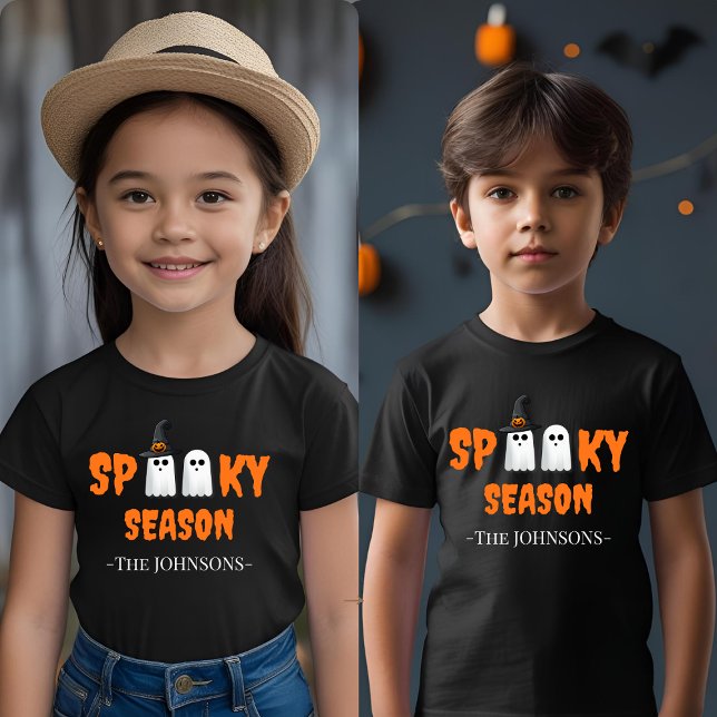 Spooky Season - Cute Halloween Outfiit T Shirt (Skapare uppladdad)