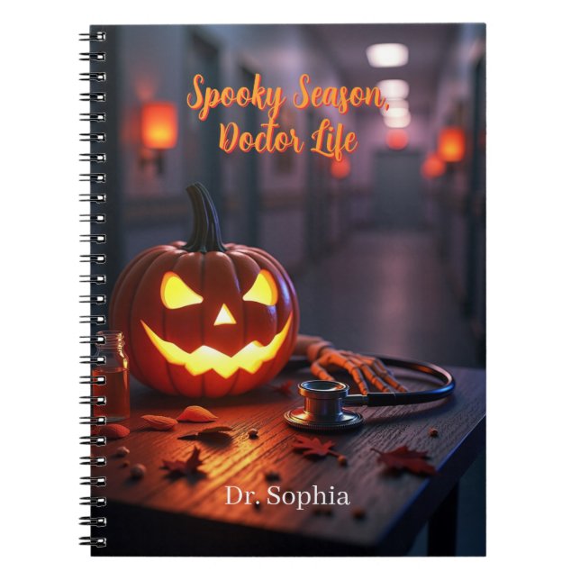 Spooky Season Doktor Life Personlig Anteckningsbok (Framsidan)