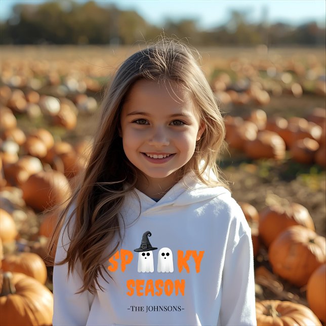 Spooky Season Hoodie - Modern Halloween-kontur T Shirt (Skapare uppladdad)