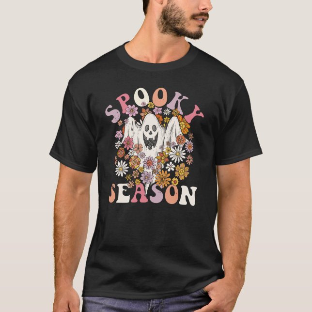 Spooky Season Retro Halloween Cute Ghost Groovy T Shirt (Framsida)