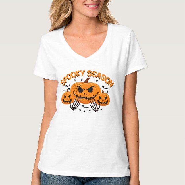 Spooky Season T Shirt (Framsida)