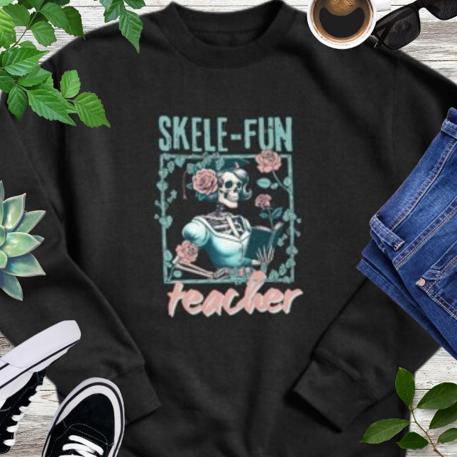 Spooky Skeleton Elementary School Teacher T Shirt (Skapare uppladdad)