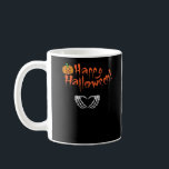Spooky Skeleton Händer. Happy halloween. Kaffemugg<br><div class="desc">Ett skokskelett från händer Happy halloween-design. Spelande,  läskigt och säsong..</div>