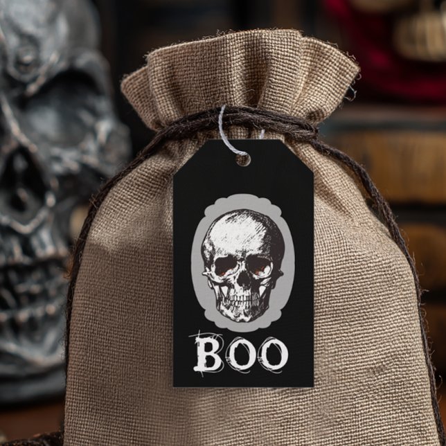 Spooky Skull Halloween Presentetikett (Spooky skull personalized Halloween Favor Tag)