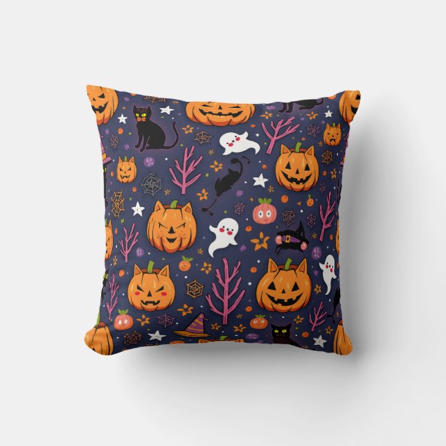 Spooky Snuggle Cushion Kudde (Framsida)