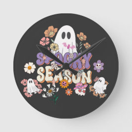 Spooky söt spöke med blommorna HalloweenWall Clock Rund Klocka