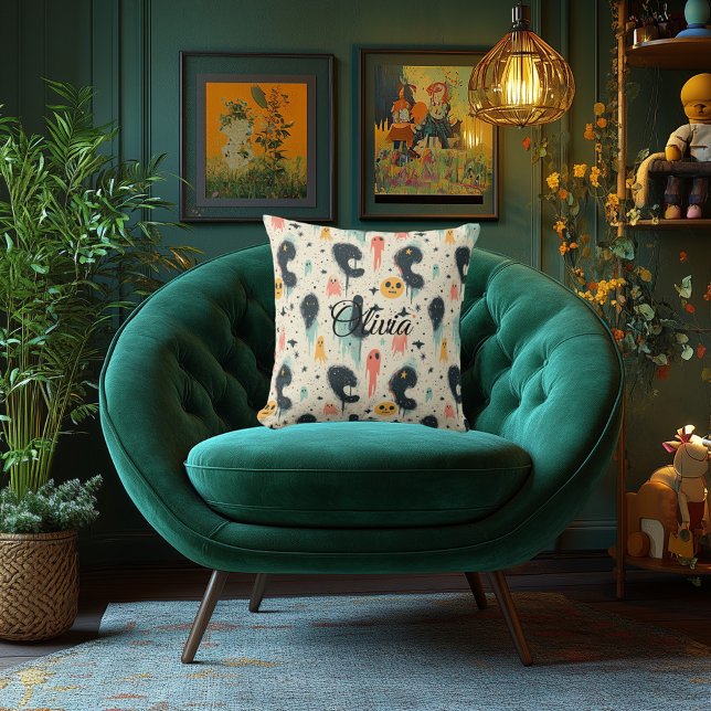 Spooky Specters Halloween Pillow Whimsical Spöken Kudde (Skapare uppladdad)