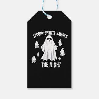 Spooky Spirits Haunt the Night-Halloween T-shirt Presentetikett