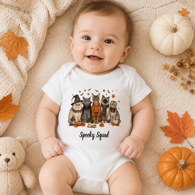 Spooky Squad Halloween Cats Illustration T Shirt (Skapare uppladdad)