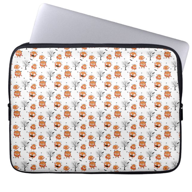 Spooky Sweet Baby Bat Halloween Wrapping Paper Laptop Fodral (Framsidan)