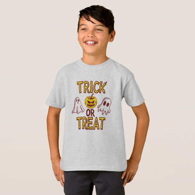 Spooky Trick or Treat Halloween - ghosts & pumpkin T Shirt (Hel framsida)
