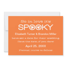 Spooky Typography Halloween Spara datum