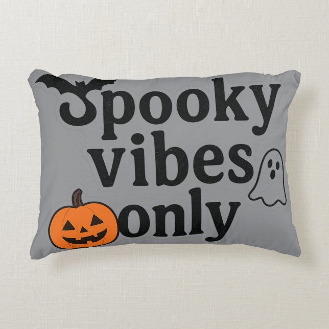Spooky Vibes Endast 🎃 | Halloween Sticker-design Prydnadskudde (Framsidan)