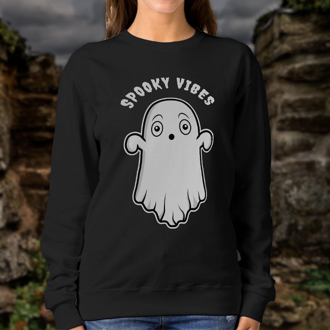 Spooky Vibes Ghost Cute Tecknad Ghost Halloween T Shirt (Spooky design for the Halloween season. The text is personalizable.)