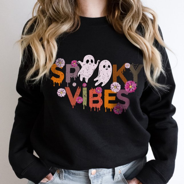 Spooky Vibes Ghost Halloween Sweatshirt T Shirt (Skapare uppladdad)