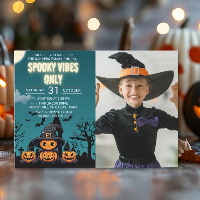 Spooky Vibes Only Halloween Party – Cute Pumpkin Inbjudningar (Skapare uppladdad)
