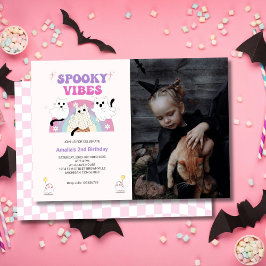 Spooky Vibes Retro Halloween Ghost Birthday Photo Inbjudningar