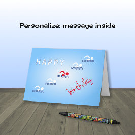 Sportar för simmaregrattis på födelsedagenblått kort