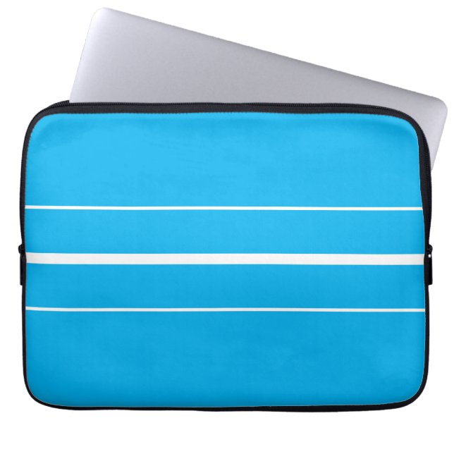 Sporty 70-tal Blåvit Himmel-Tävla Rand Laptop Fodral (Framsidan)