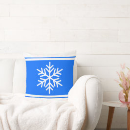 Sporty Nordic Snowflake Bright Blue White Rand Kudde