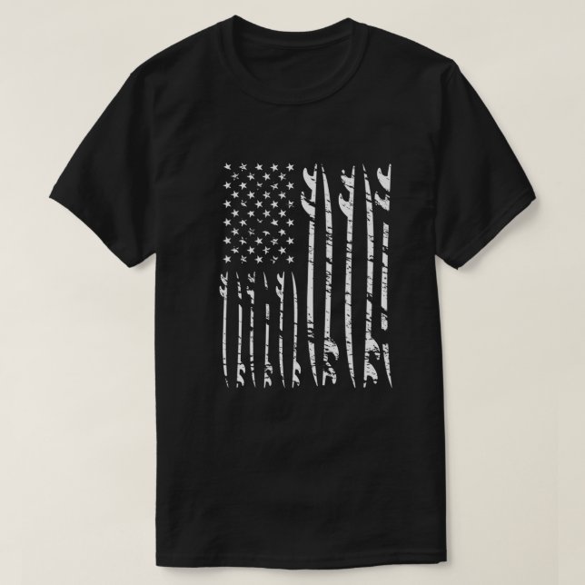 Sprickade amerikanska Flagga och surfbrädor T Shirt (Design framsida)