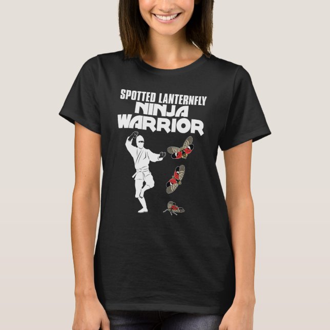 Sprid Lanternfly Ninja Warrior Insekter Design T Shirt (Framsida)