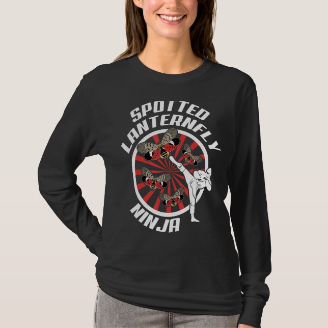 Sprid Lanternfly Ninja Warrior Insekter Design T Shirt (Framsida)