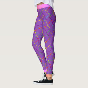 Spridd färgrik mönster på lila leggings