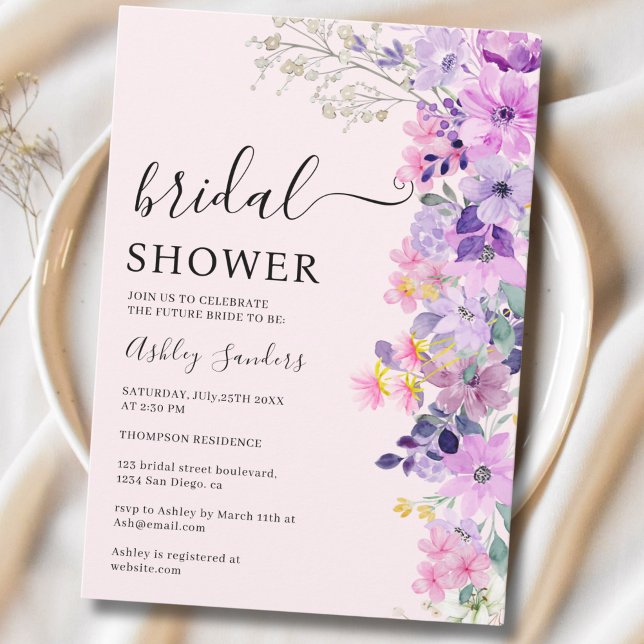 Spring Bridal shower with wildflowers Purple Color Inbjudningar (Skapare uppladdad)