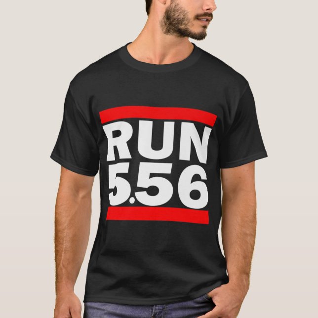Springa 5.56 Long Gun AR 15 Premium T Shirt (Framsida)