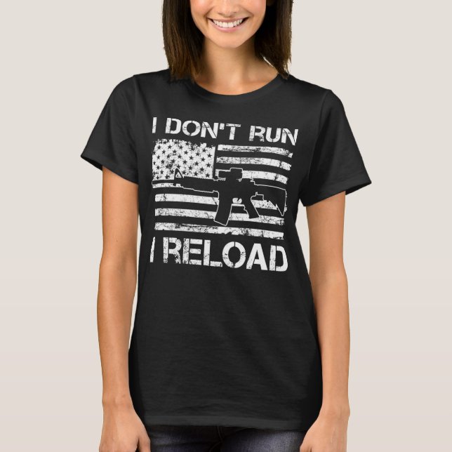 Springa I Reload - Pro Guns AR15 USA flagga Funn T Shirt (Framsida)