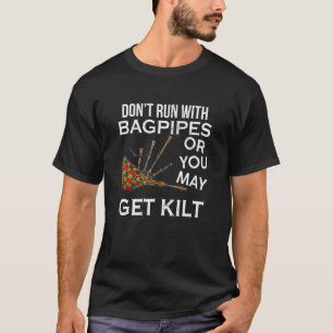 Springa med väskor kan man få kilt skotsk t shirt