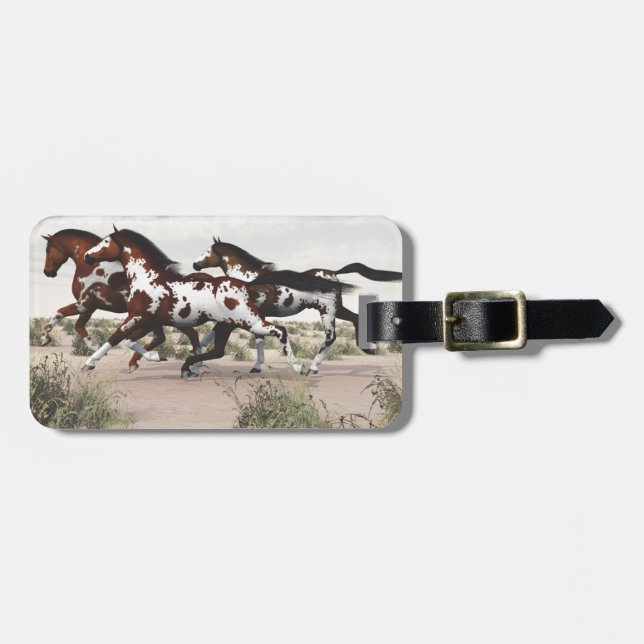 Springa som Vinden - Galloping Paint Horses Bagagebricka (Horisontell Framsida)