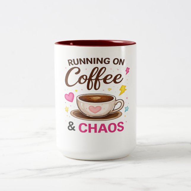 Springar på Kaffe & Kaos — Sött Kaffekoppdesign Två-Tonad Mugg (Center)
