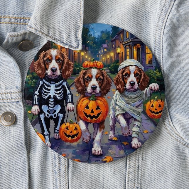 Springer Spaniel Hundar i Halloween Kostymer Knapp (In Situ)