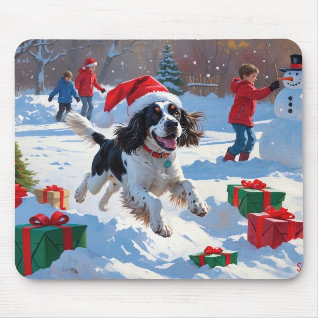 Springer Spaniel springar i snö med julhatt Musmatta (Framsidan)