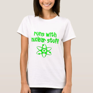 Springor med kärn- saker tee shirt