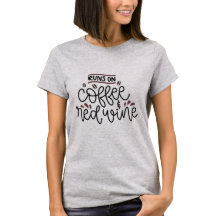 Springor på kaffe- och rött vinskjortan