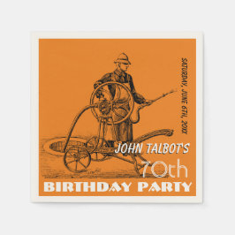 Sprinkler Fireman 70:e Födelsedagsfestens Papperss Pappersservett