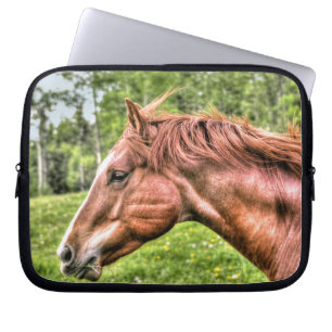 Sprit Red Dun Horse Running Porträtt Laptop Sleeve