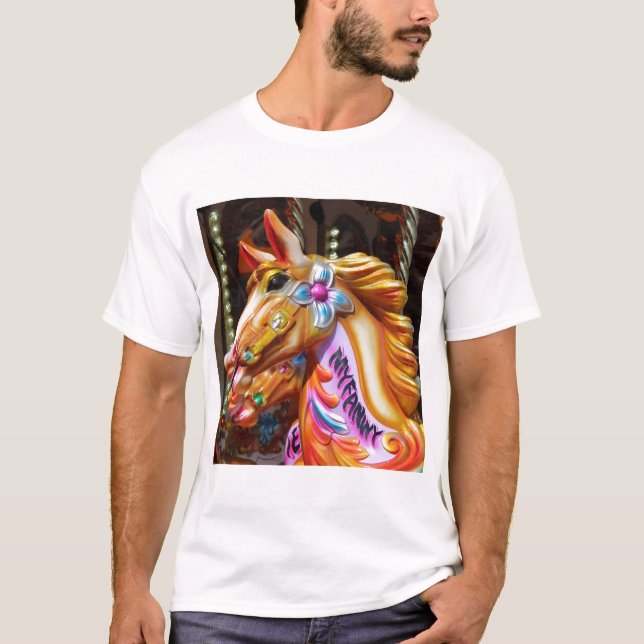 Square Photo - Merry-go-round Horses T-shirt (Framsida)