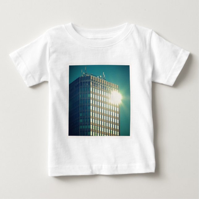 Square Photo - Sol på ett Byggnad T-shirt (Framsida)