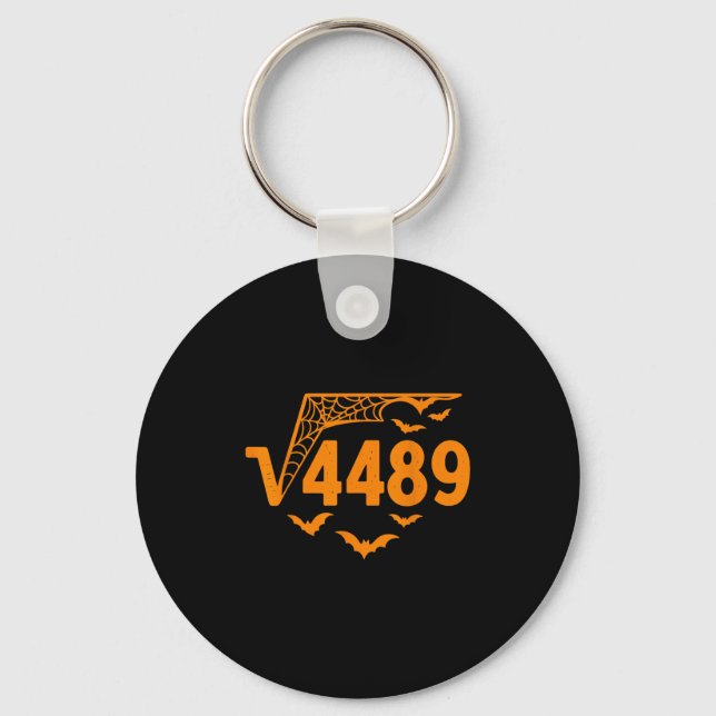 Square Root 4489 Funny Halloween Meme 67 Math Teac Nyckelring (Framsida)