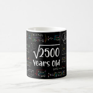 Square Root of 2500 50 Birthday 50 Year Old Gift Kaffemugg