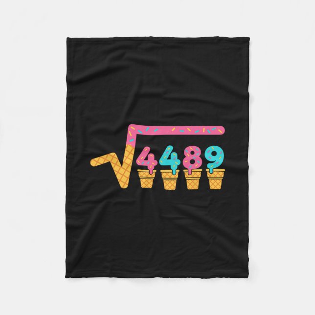 Square Root Of 4489 Ice Cream Drip Meme Slang 67 6 Fleecefilt (Framsidan)