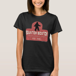 Squatch Scotch röd etikett Tee Shirt