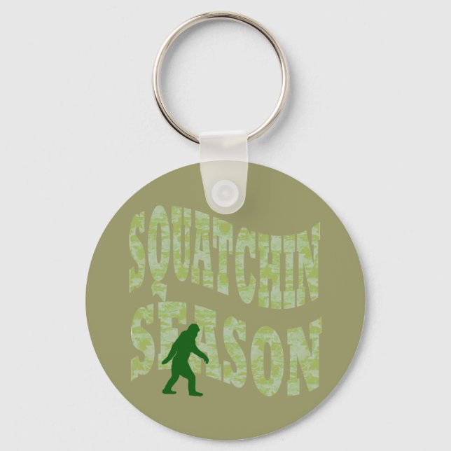 Squatchin Season Nyckelring (Framsida)