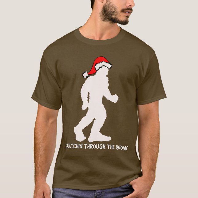 Squatchin till och med snöskjortan t-shirt (Framsida)